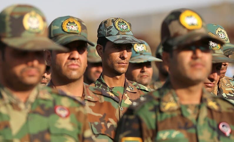 سرباز